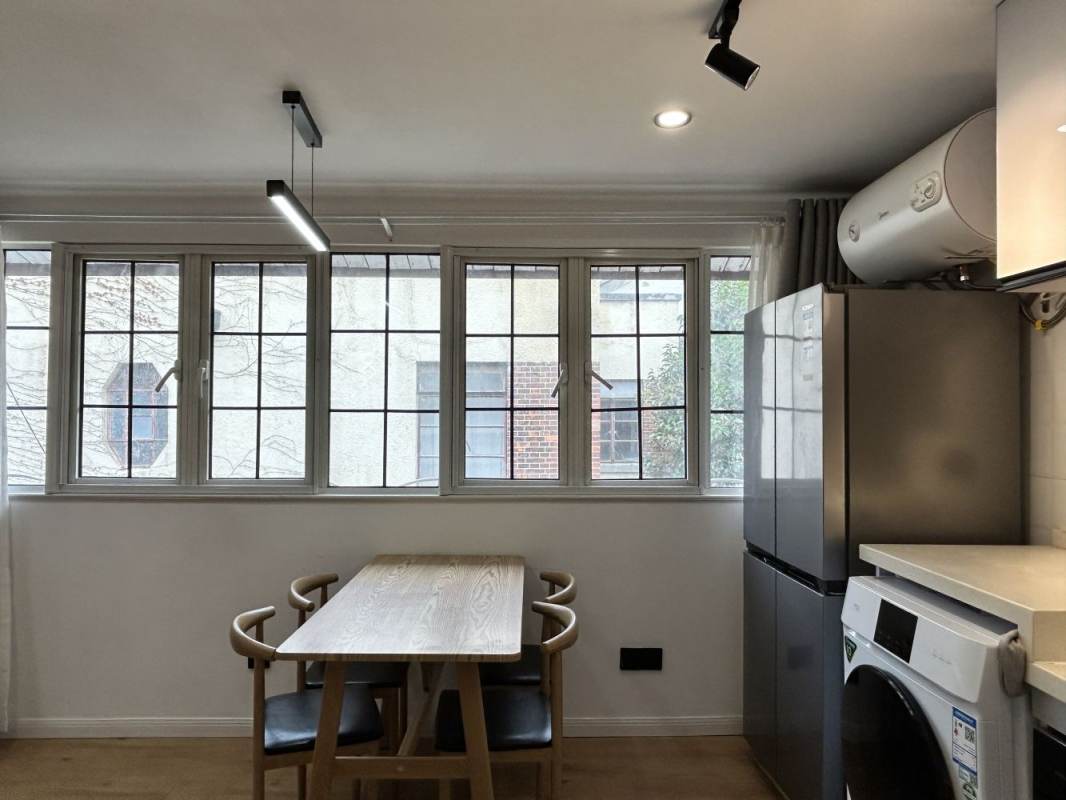 Housing image — Living Room
