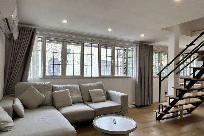 2BR Lane House near South Shaanxi Rd Metro (L9)