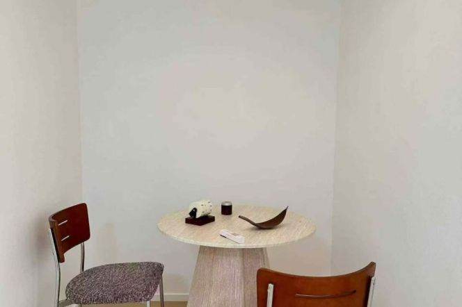 2BR Apartment near Changshou Rd Metro (L13)