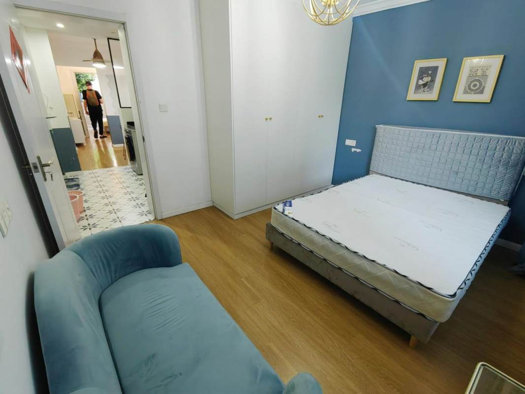 Housing image — Bedroom