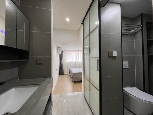 Housing image — Bathroom