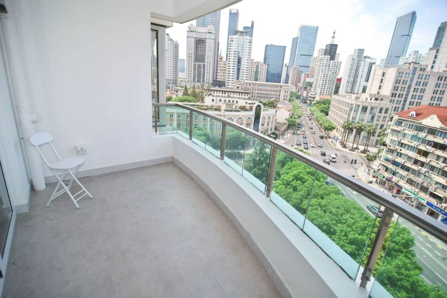 Housing image — Balcony