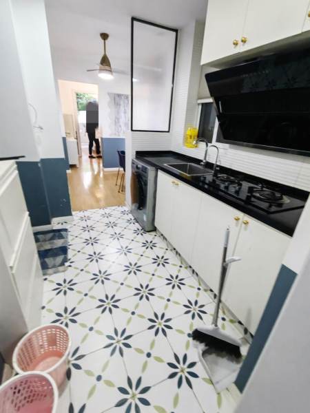Housing image — Kitchen