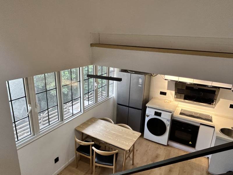 Housing image — Living Room