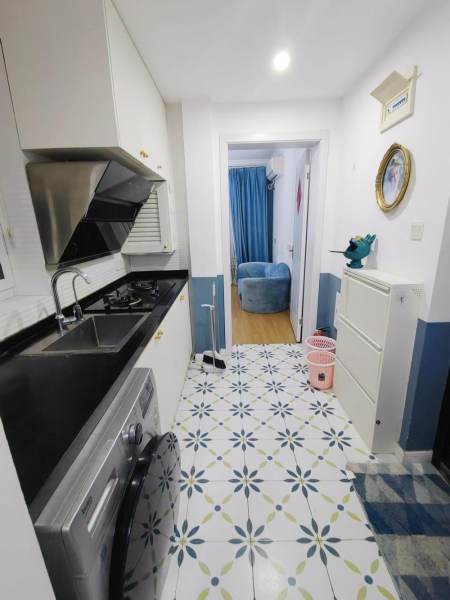 Housing image — Kitchen