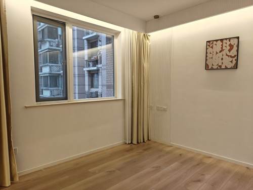 Housing image — Bedroom