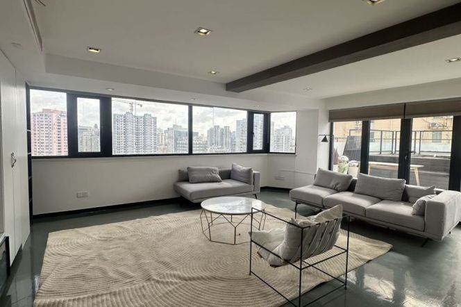 High-Floor 4BR Apartment in Laoximen (L8/L9/L10)