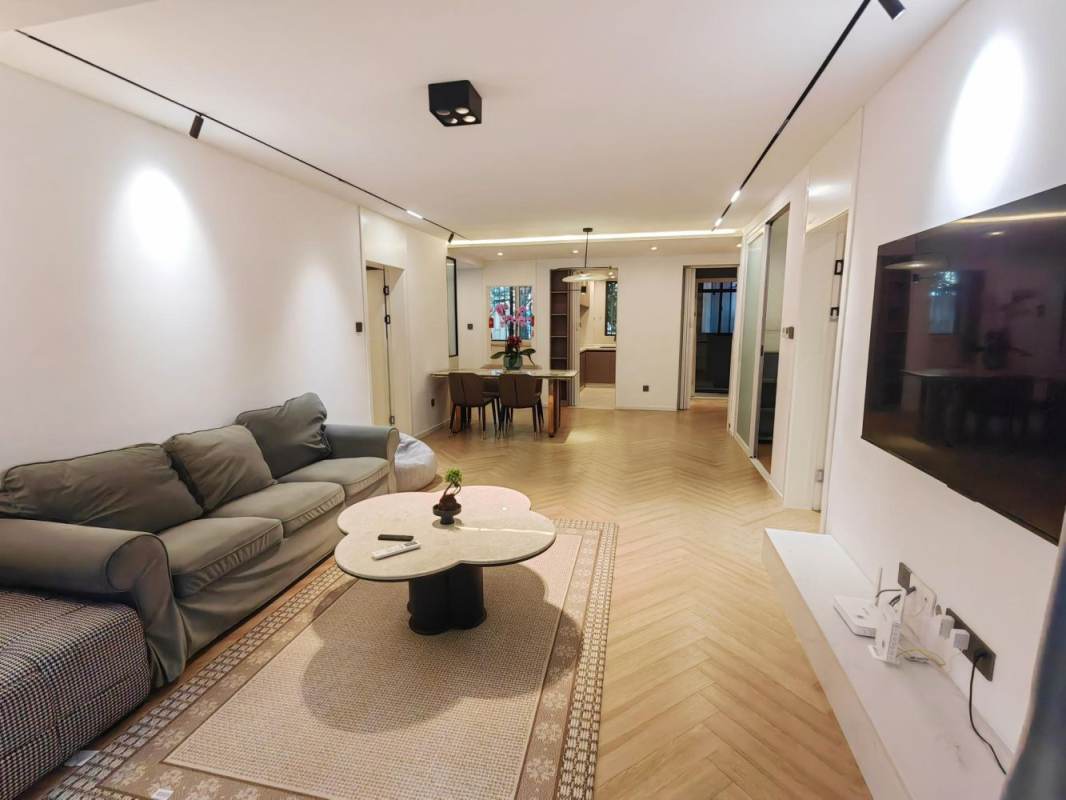 Housing image — Living Room