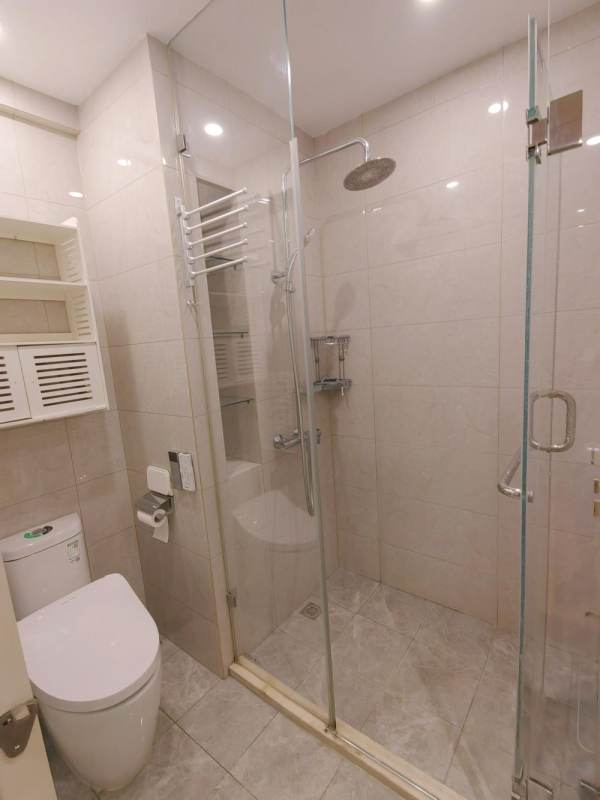 Housing image — Bathroom
