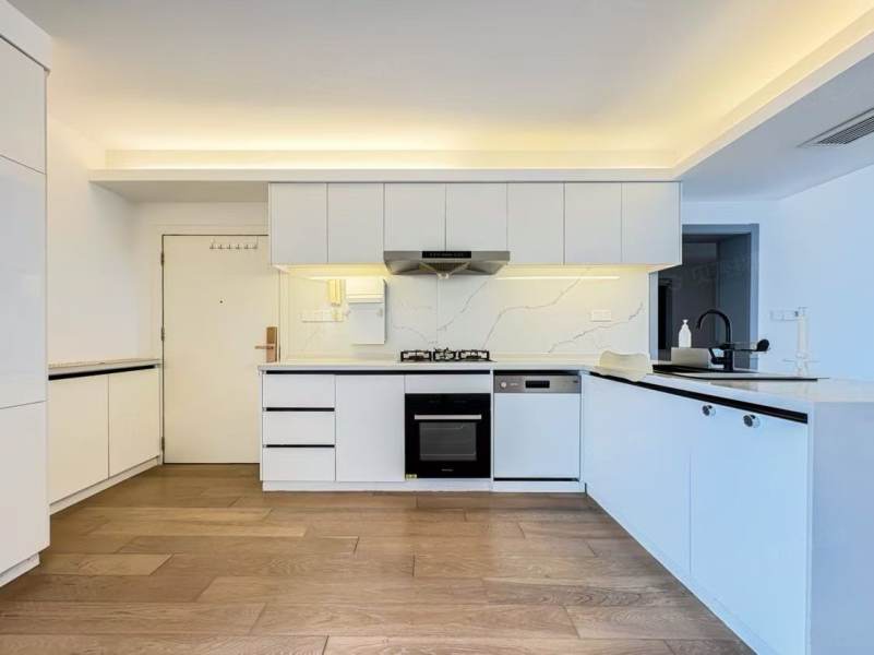 Housing image — Kitchen