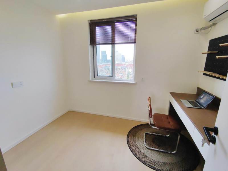 Housing image — Bedroom