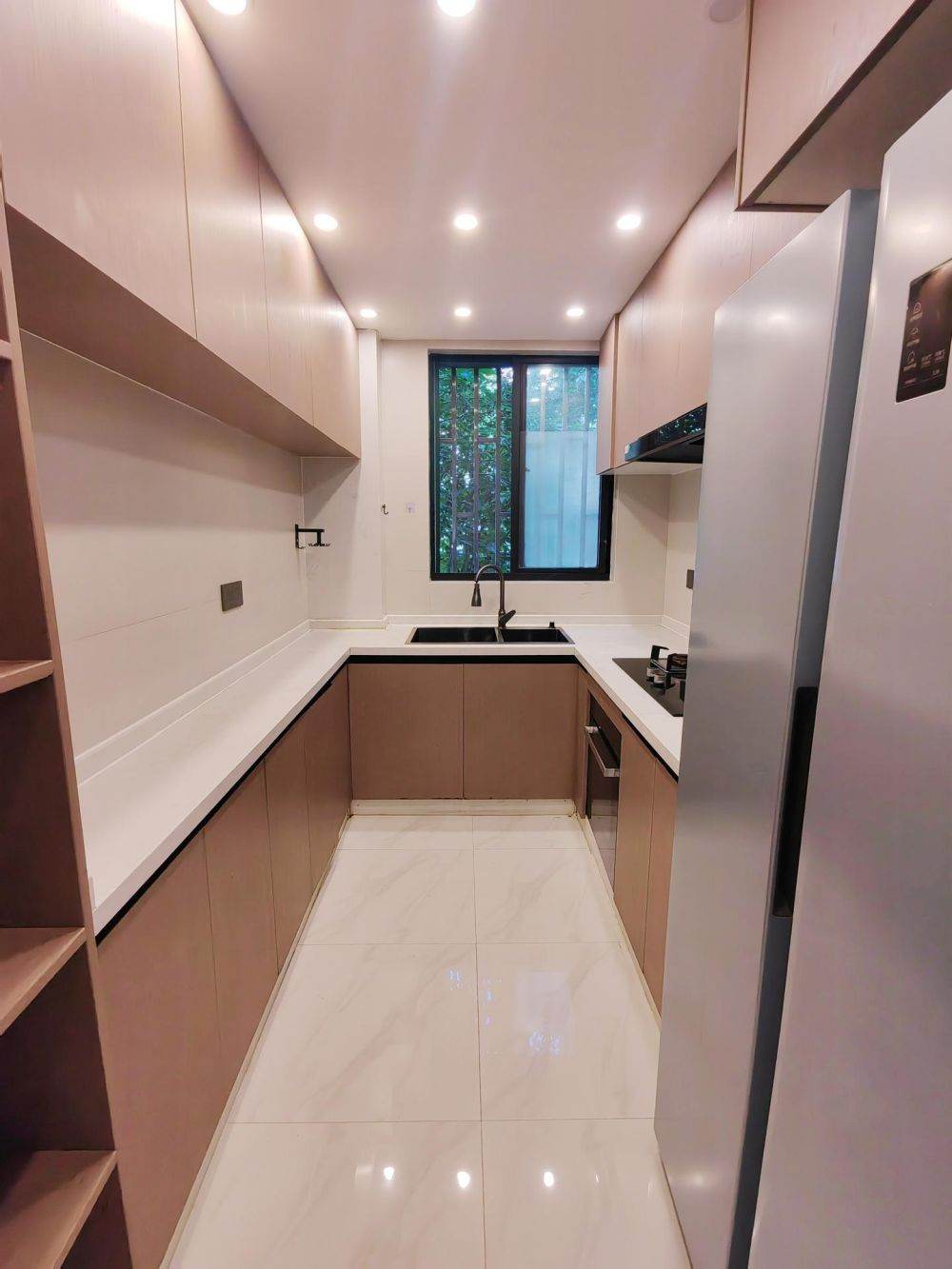 Housing image — Kitchen