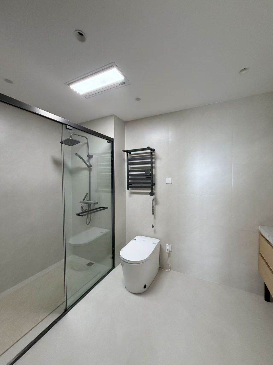 Housing image — Bathroom
