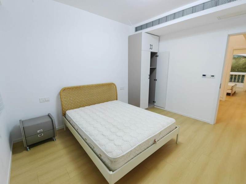Housing image — Bedroom
