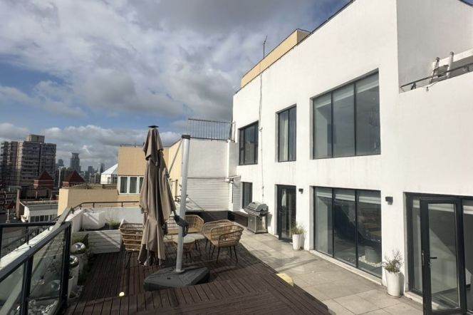 High-Floor 4BR Apartment in Laoximen (L8/L9/L10)
