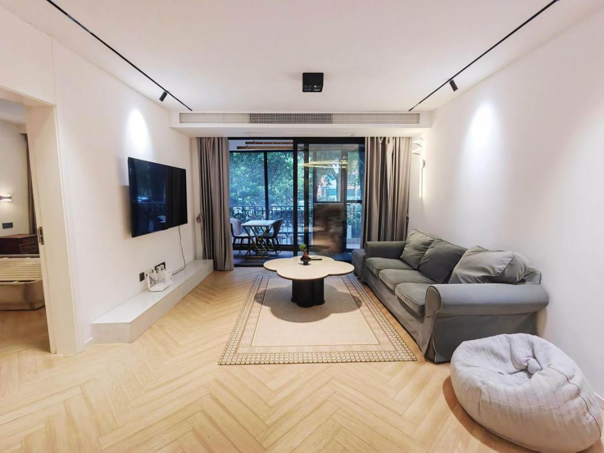 Housing image — Living Room