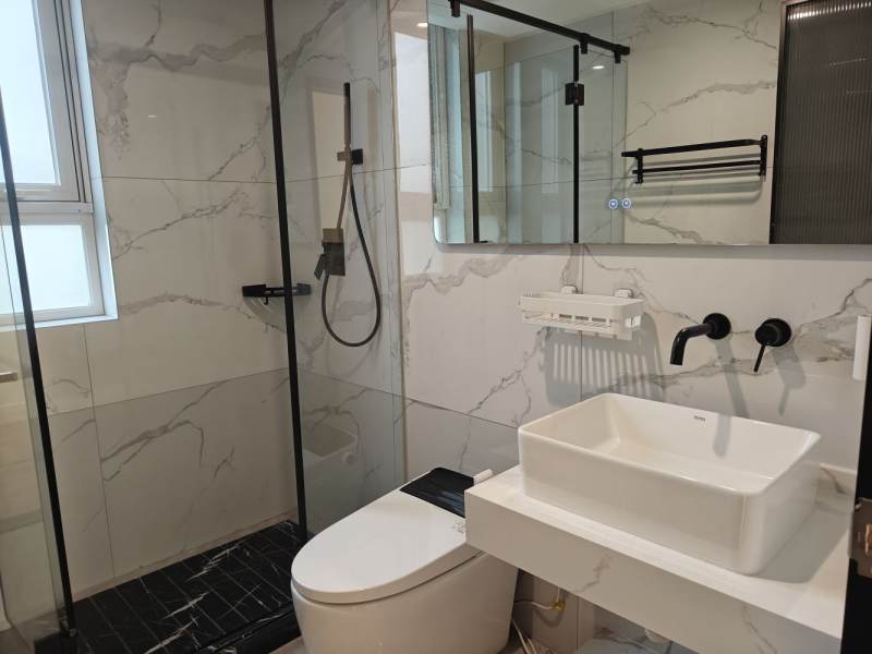 Housing image — Bathroom