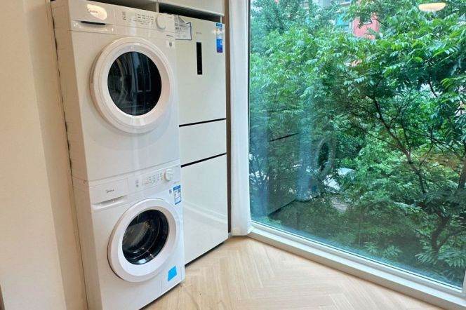 Spacious 1BR Apartment near Longde Rd Metro (L11/L13)
