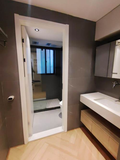 Housing image — Bathroom