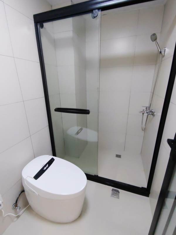 Housing image — Bathroom