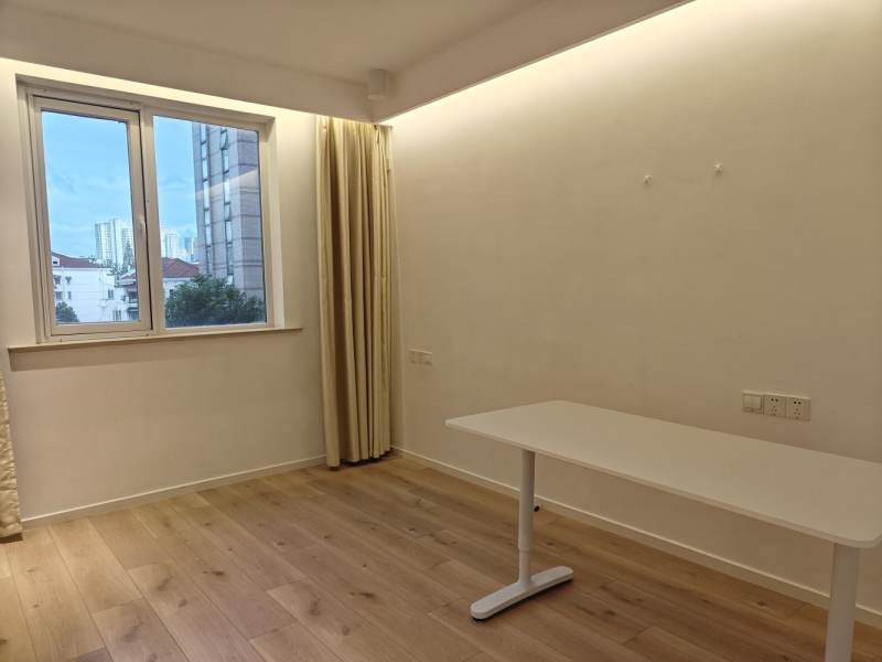Housing image — Bedroom
