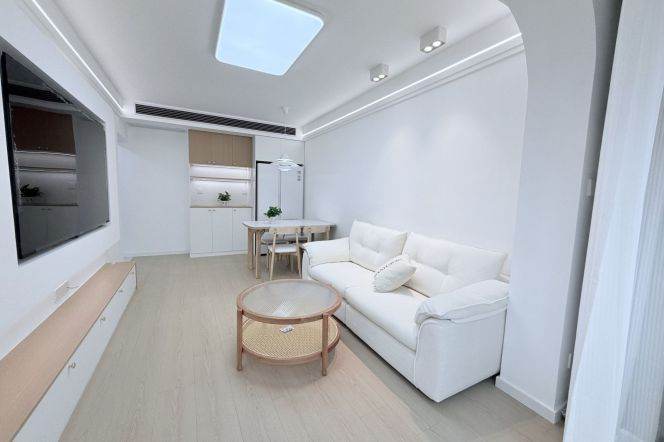 1BR Apartment in Gubei (L2/L3/L4)