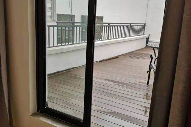 2BR Serviced Apartment near Fudan University (Handan Lu Campus) with Terrace (L3)