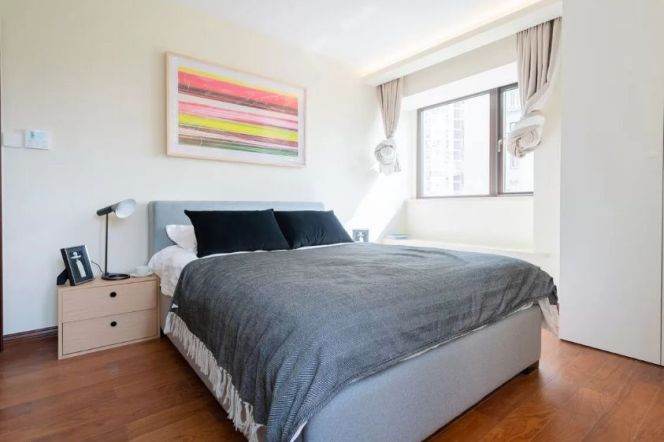 High-Floor 2BR Apartment at Sanhe Garden