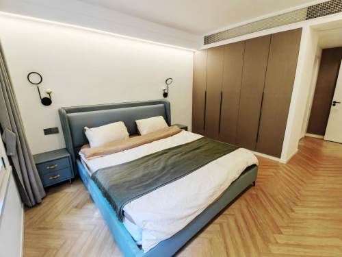 Housing image — Bedroom