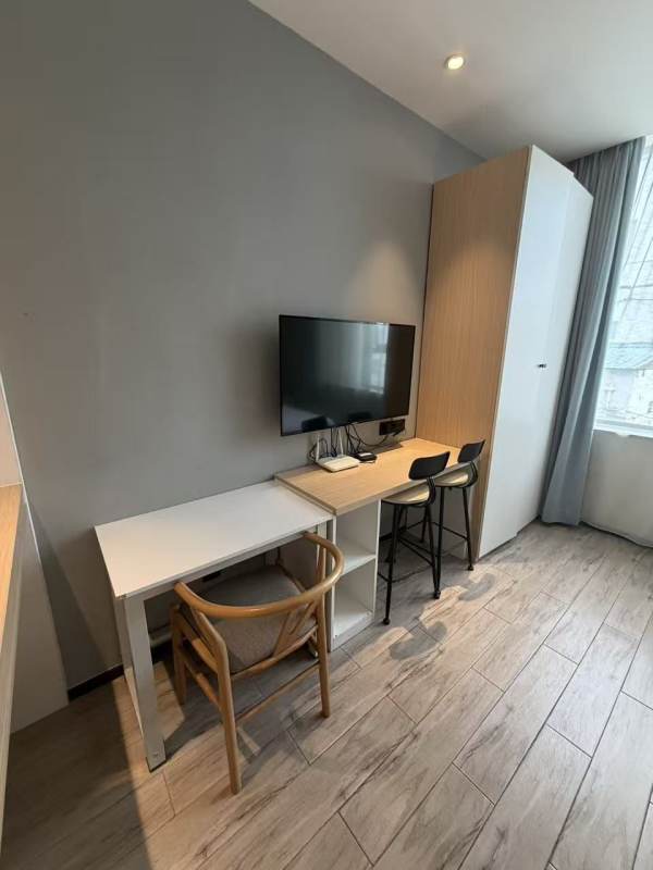Housing image — Living Room