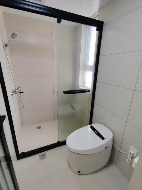 Housing image — Bathroom