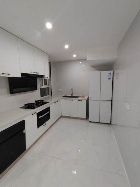 Housing image — Kitchen