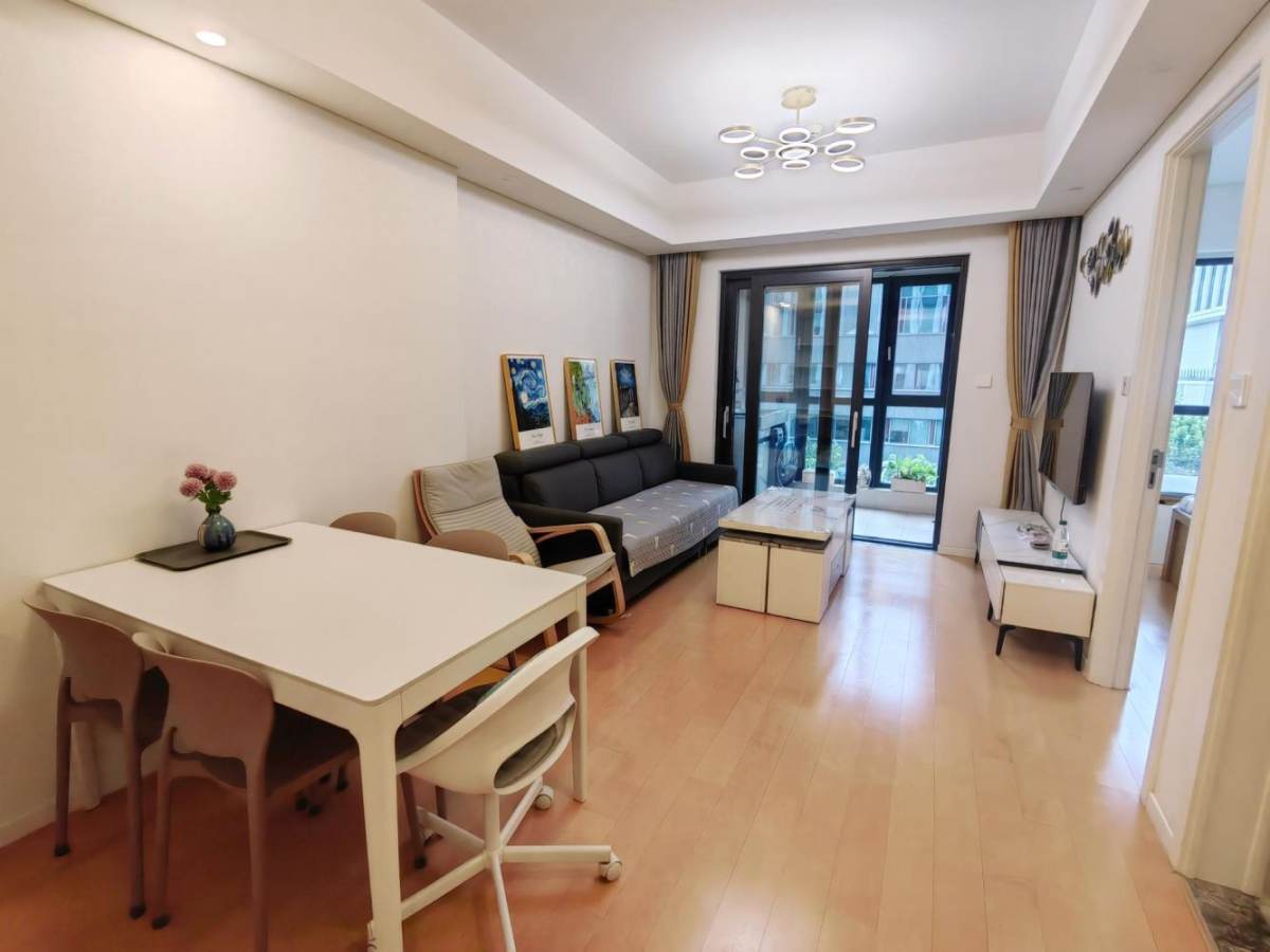 Housing image — Living Room