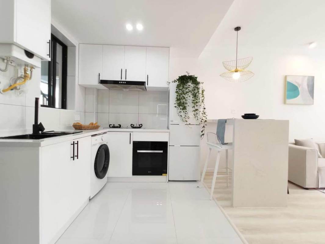 Housing image — Kitchen