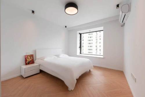 Housing image — Bedroom