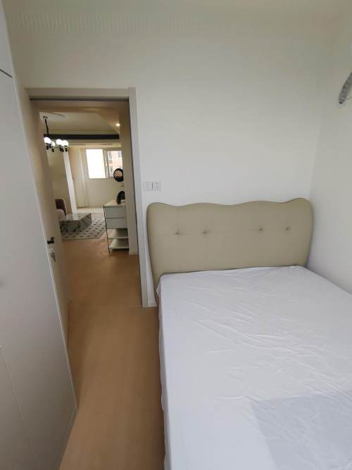 Housing image — Bedroom