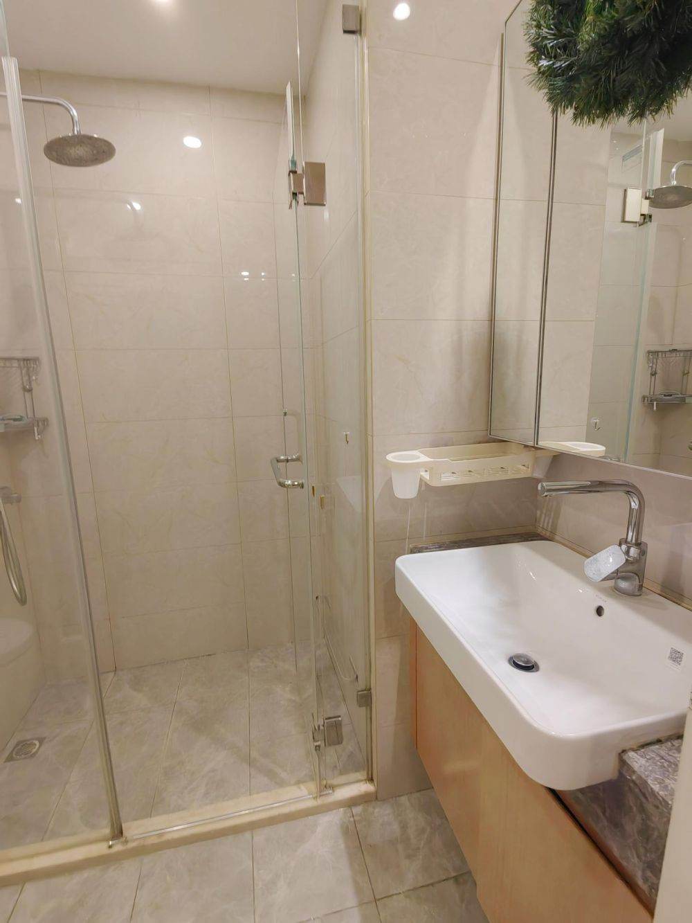 Housing image — Bathroom