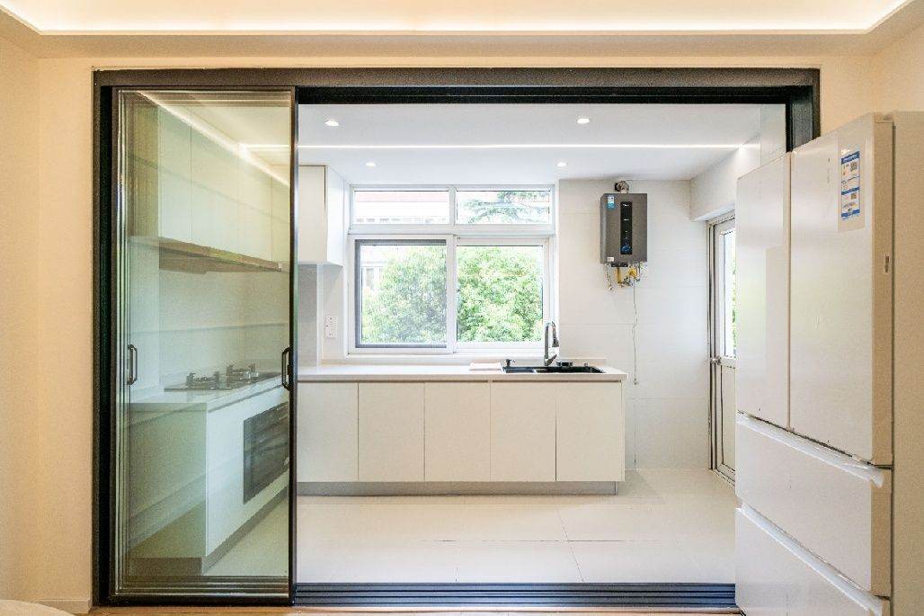 Housing image — Kitchen