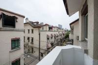 Housing image — Balcony