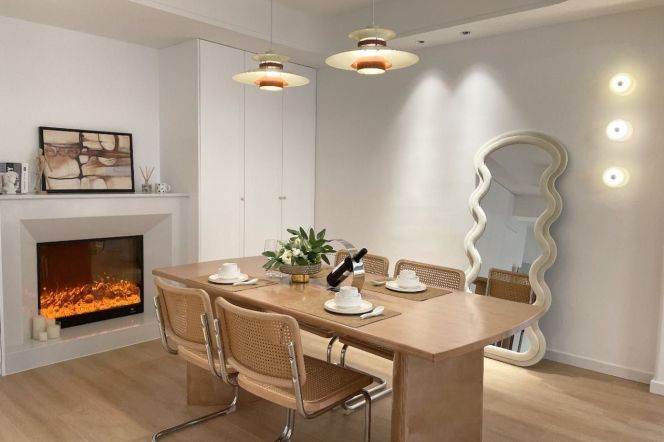 High-Floor Spacious 3BR Apartment in Laoximen with Floor-to-Ceiling Windows (L8/L9)