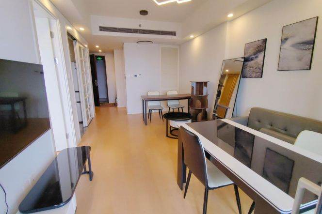 High-Floor 1BR Apartment near Oriental Sports Center Metro (L6/L8/L11)