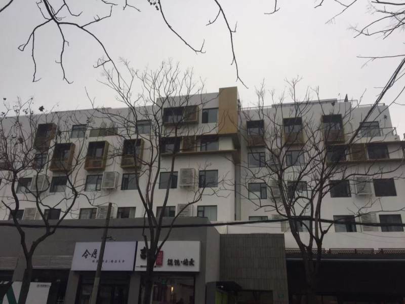 Housing image — Building Exterior