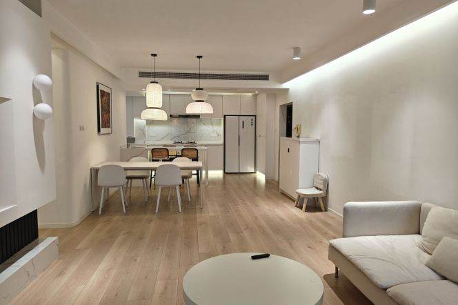 3BR Apartment near Jiaotong University Metro