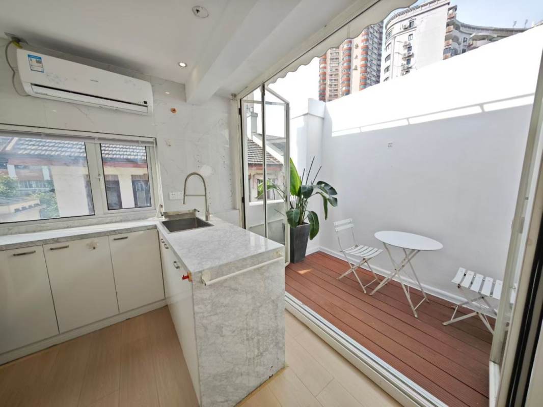 Housing image — Terrace