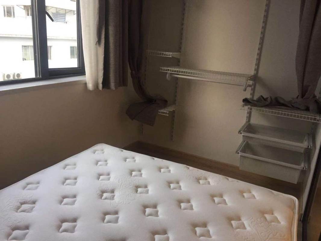 Housing image — Bedroom