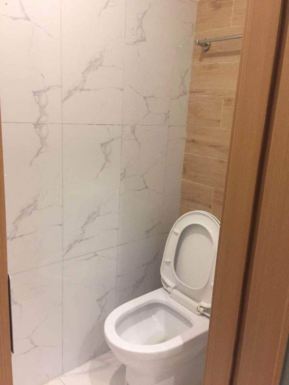 Housing image — Bathroom