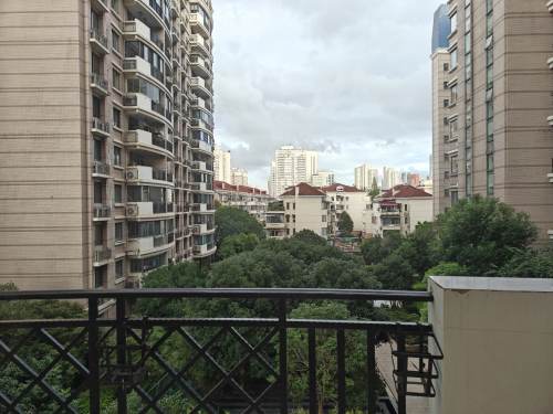 Housing image — Balcony