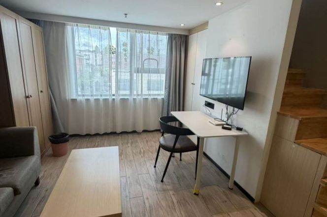 1BR Apartment near Shanghai Normal University Guilin Lu Campus (L9)
