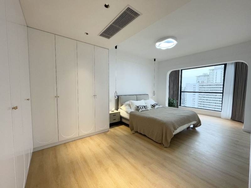 Housing image — Bathroom