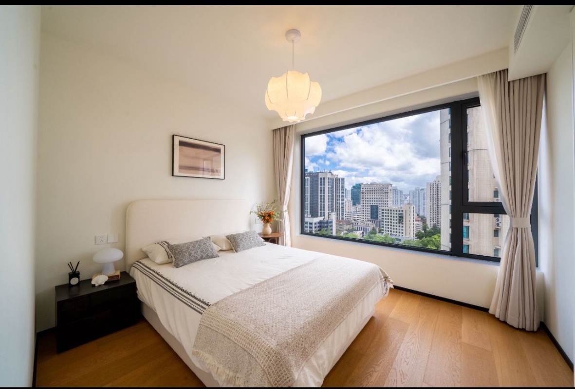Housing image — Bedroom